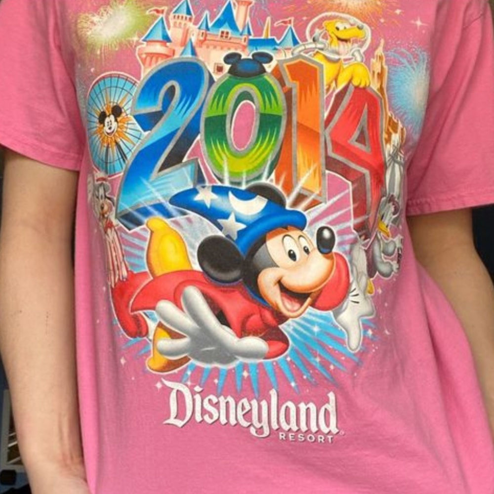 Disneyland 2014 “vintage type” tee